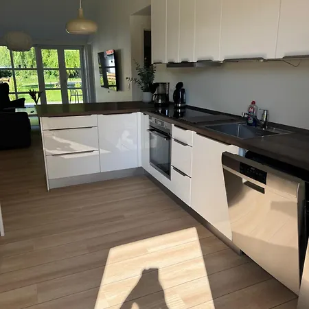 Apartman Boto 4 *