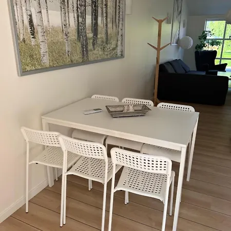 Boto 4 * Bøtø By