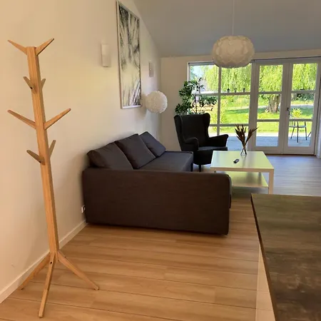 Boto 4 Apartman Bøtø By